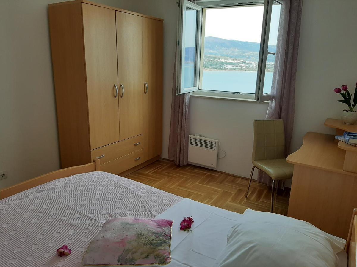Apartment Jelena Trogir Exterior foto